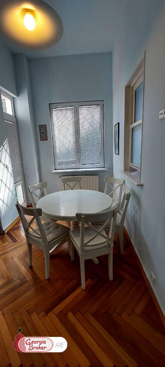 nearly repaired 7-room house for sale