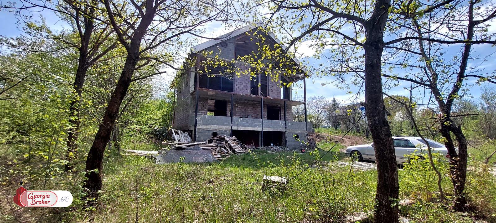 продается дом новостройка 9-комнат