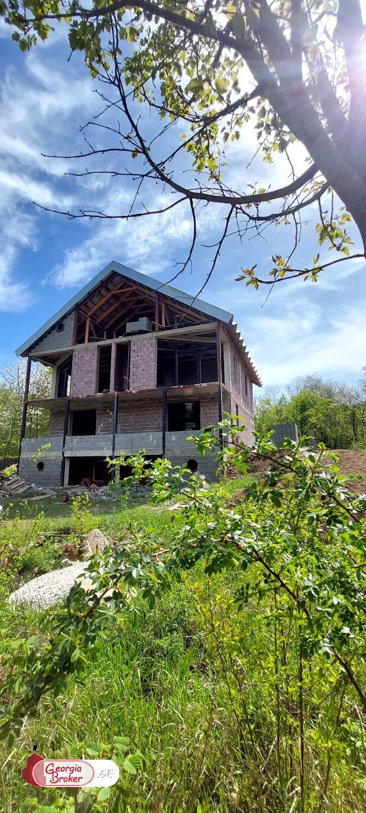 продается дом новостройка 9-комнат