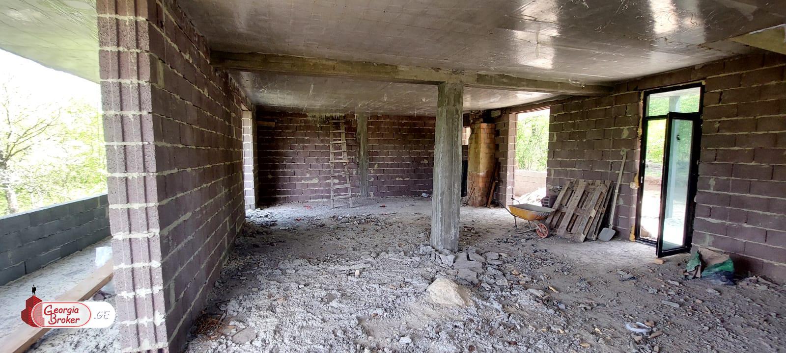 продается дом новостройка 9-комнат