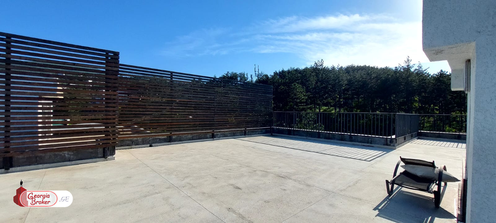 в аренду дом с новым ремонтом 9-комнат