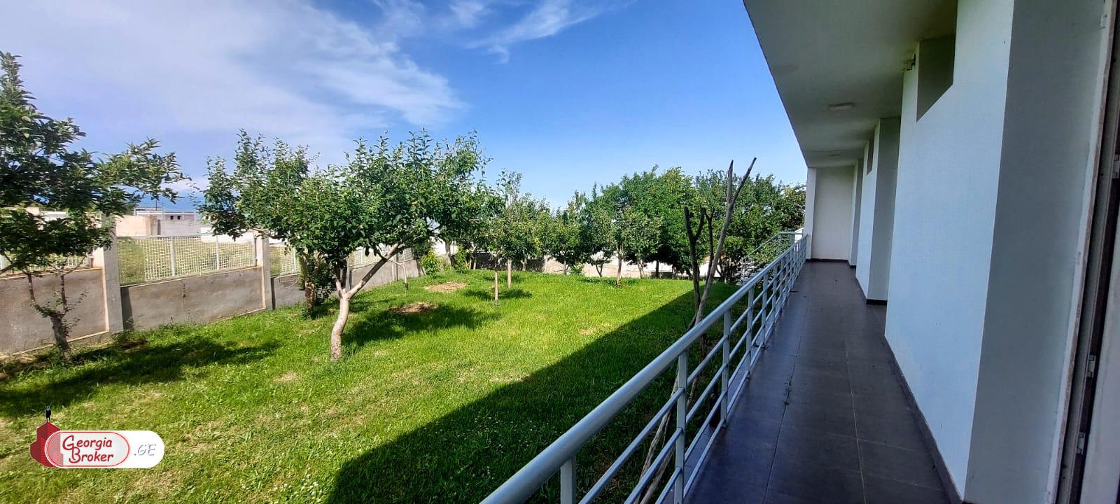 ქირავდება ახალი გარემონტებული 8 ოთახიანი აგარაკი წავკისში