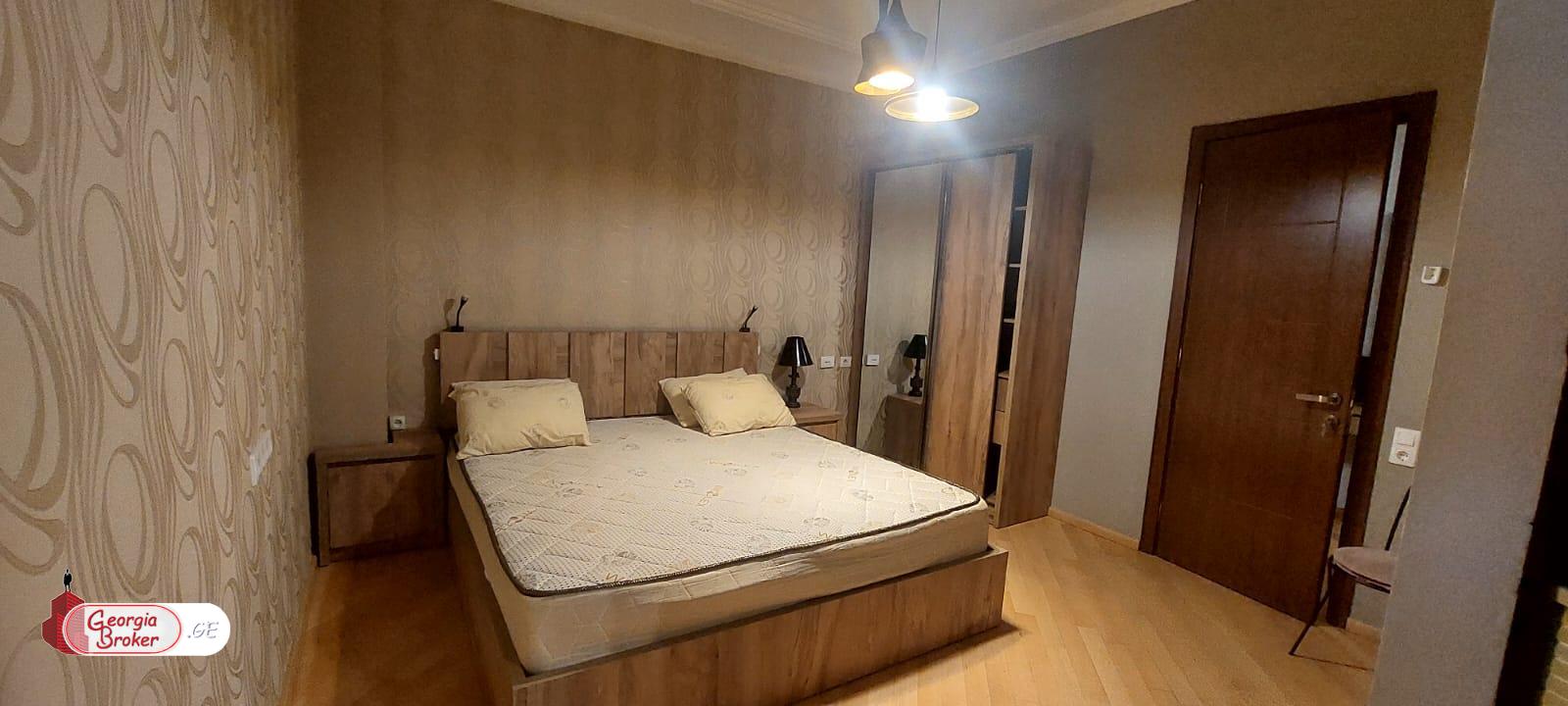 ქირავდება ახალი გარემონტებული 2 ოთახიანი ბინა