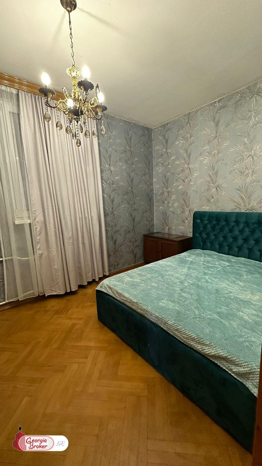 nearly repaired 7-room house for rent