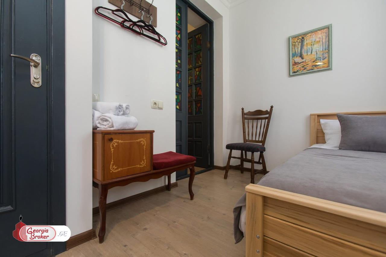 იყიდება ახალი გარემონტებული საოფისე ფართი აბანოთუბანში