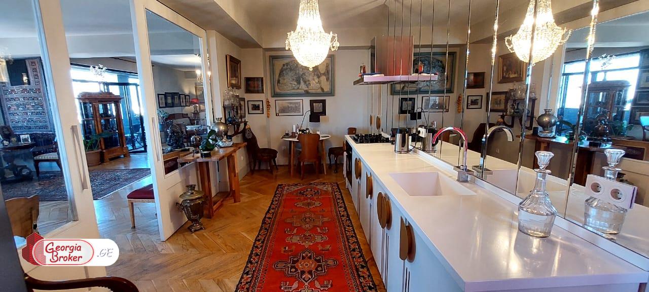 nearly repaired 5-room apartment for sale