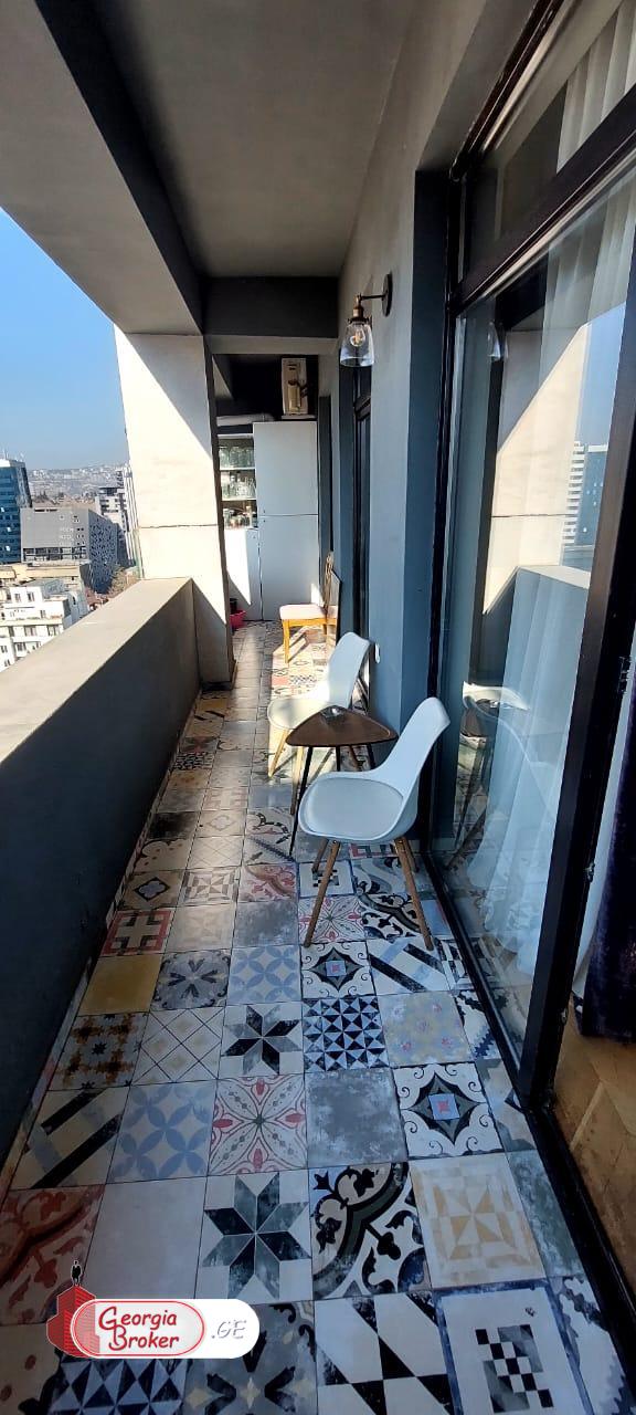 nearly repaired 5-room apartment for sale