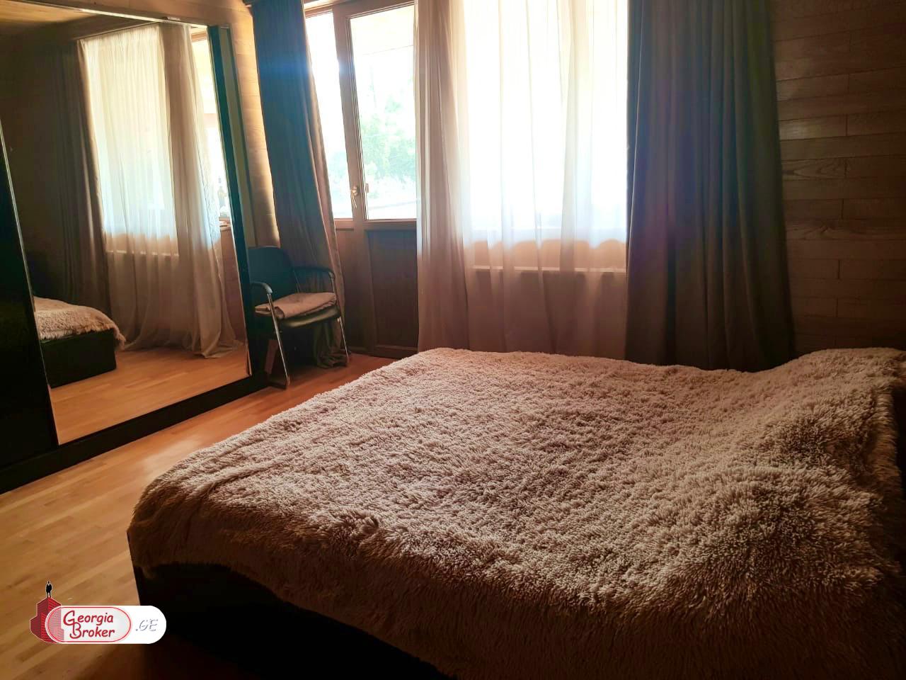 nearly repaired 10-room house for rent