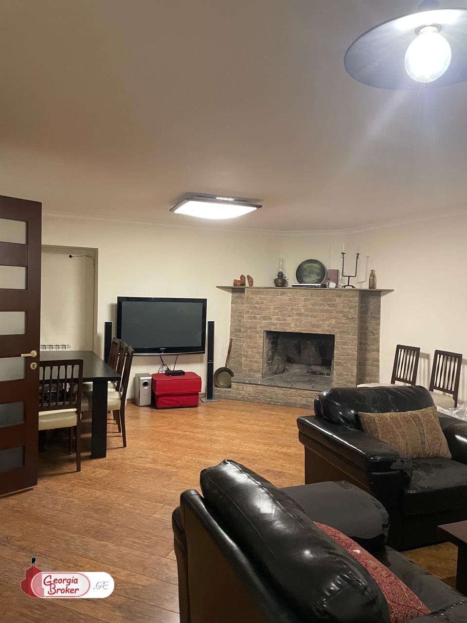 в аренду дом с новым ремонтом 6-комнат