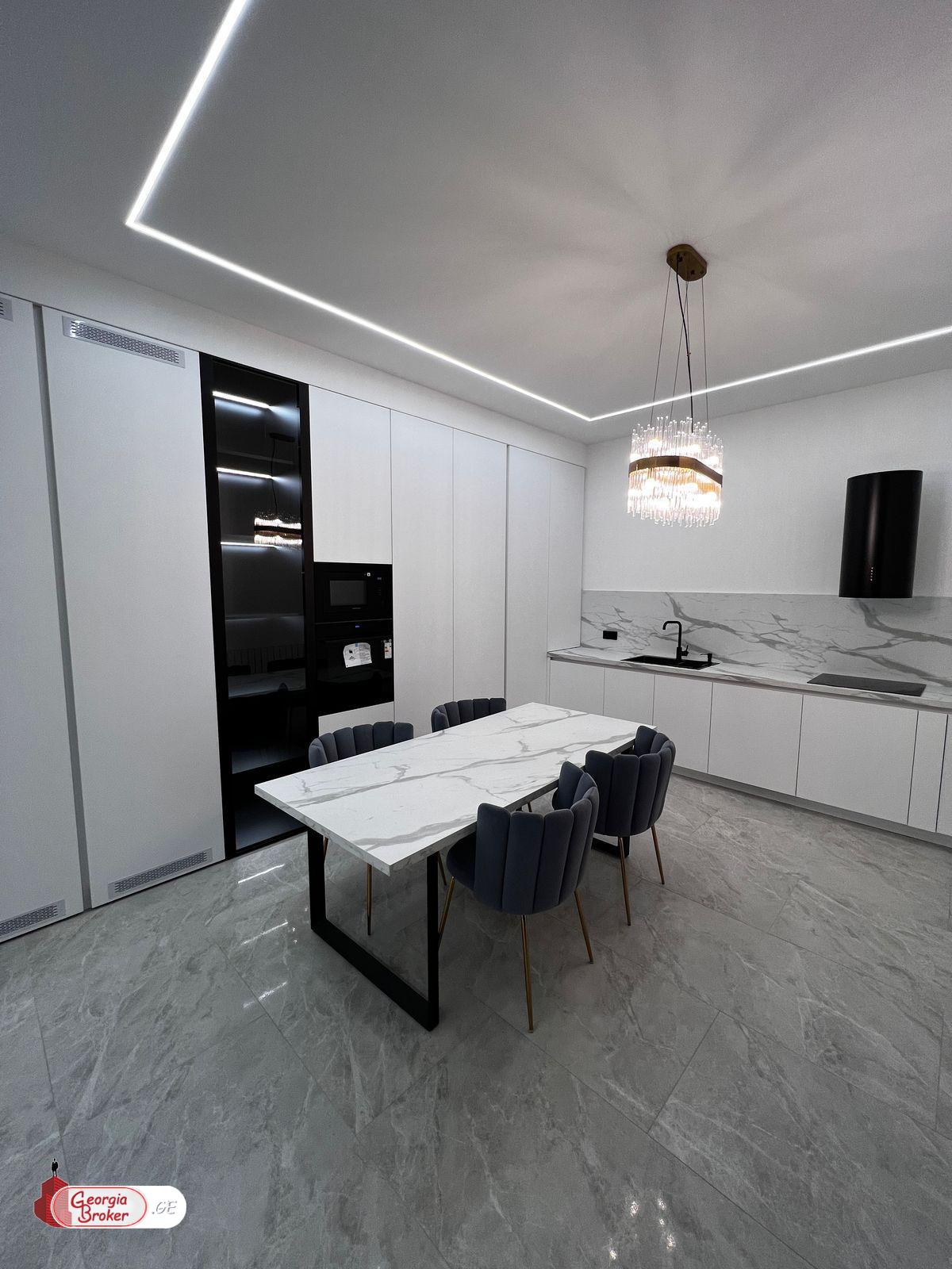 ქირავდება ახალი გარემონტებული 9 ოთახიანი სახლი დიდ დიღომში