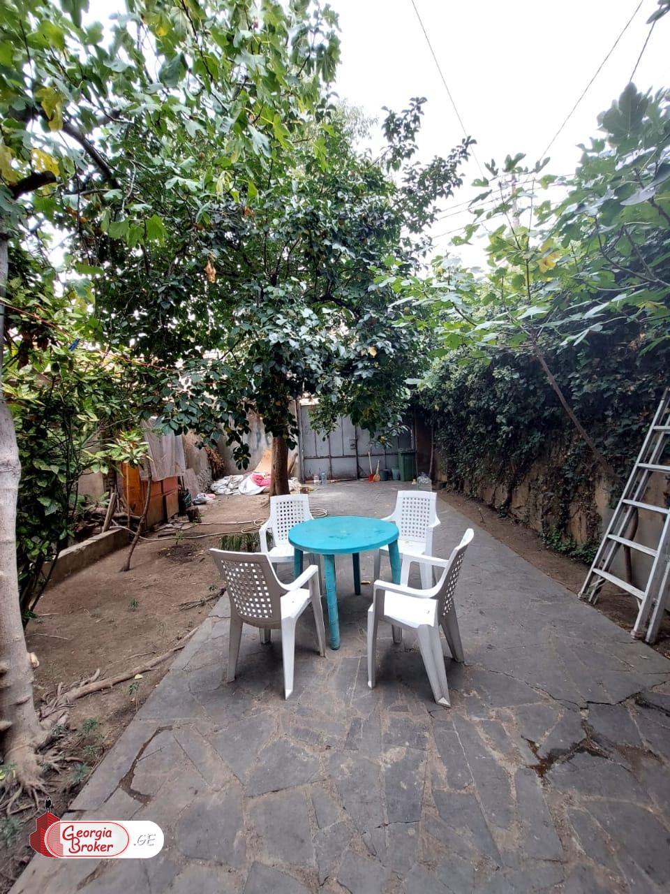 without repair 7-room house for sale