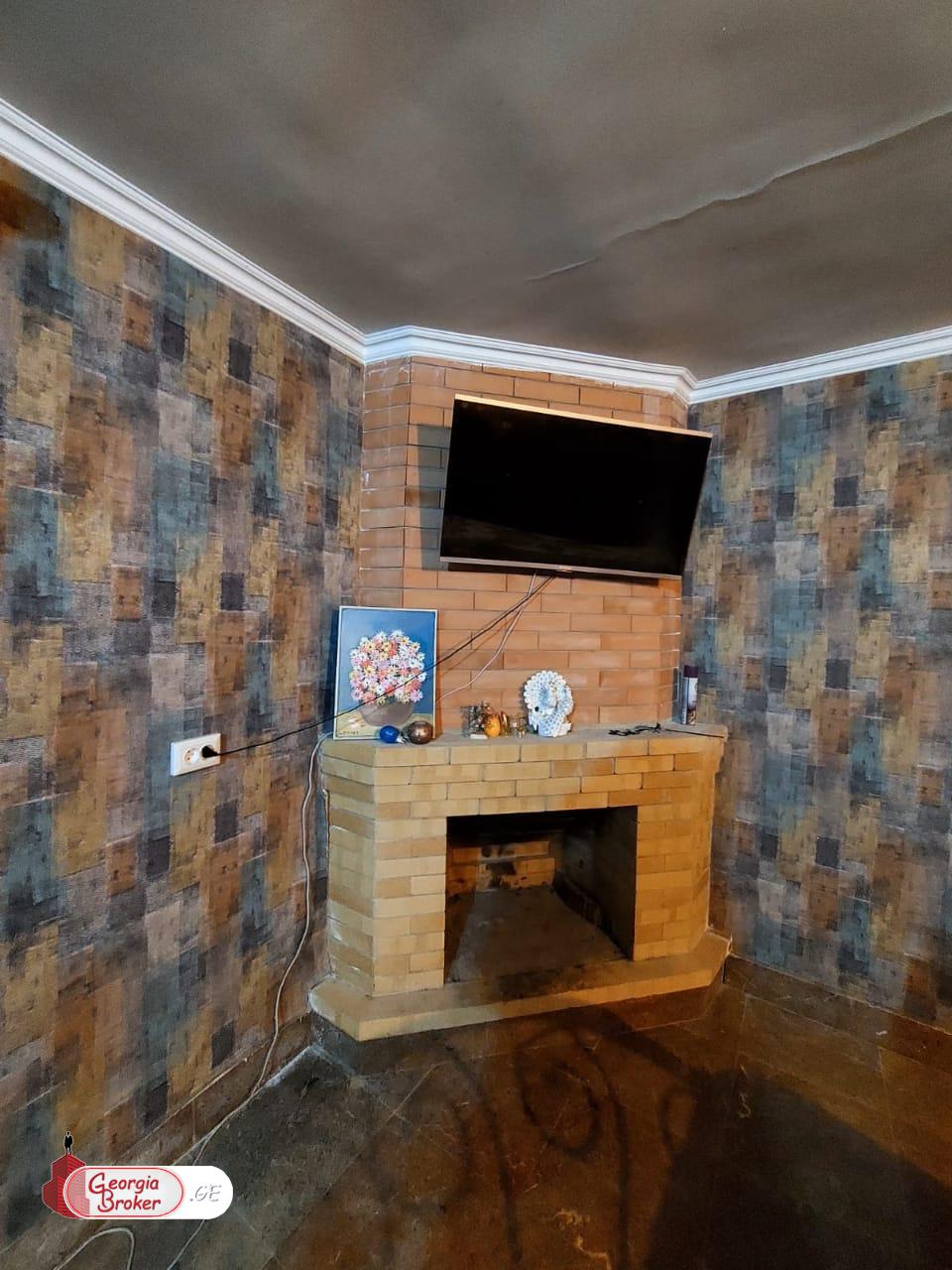 without repair 7-room house for sale