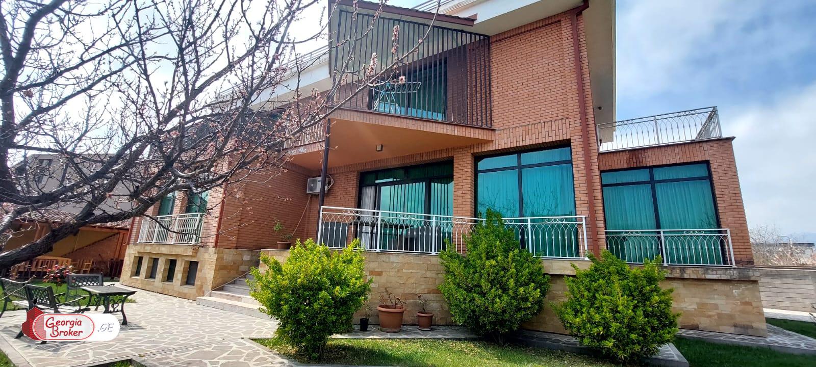 nearly repaired office space for rent