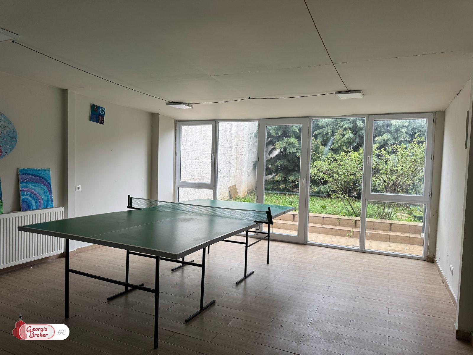 nearly repaired 11-room house for sale