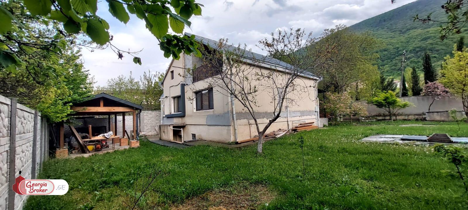 იყიდება ახალი გარემონტებული 7 ოთახიანი სახლი მცხეთაში