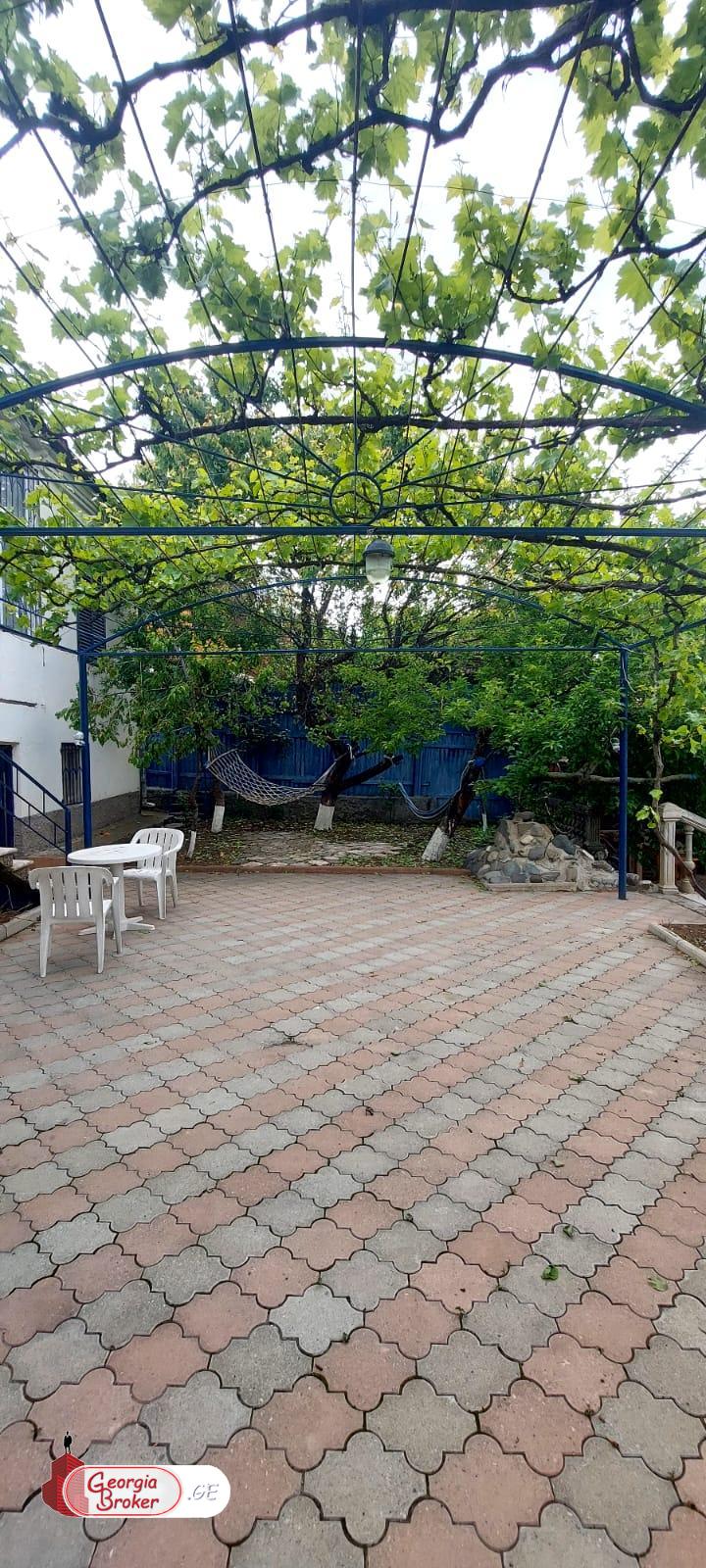 იყიდება ახალი გარემონტებული 7 ოთახიანი სახლი მცხეთაში