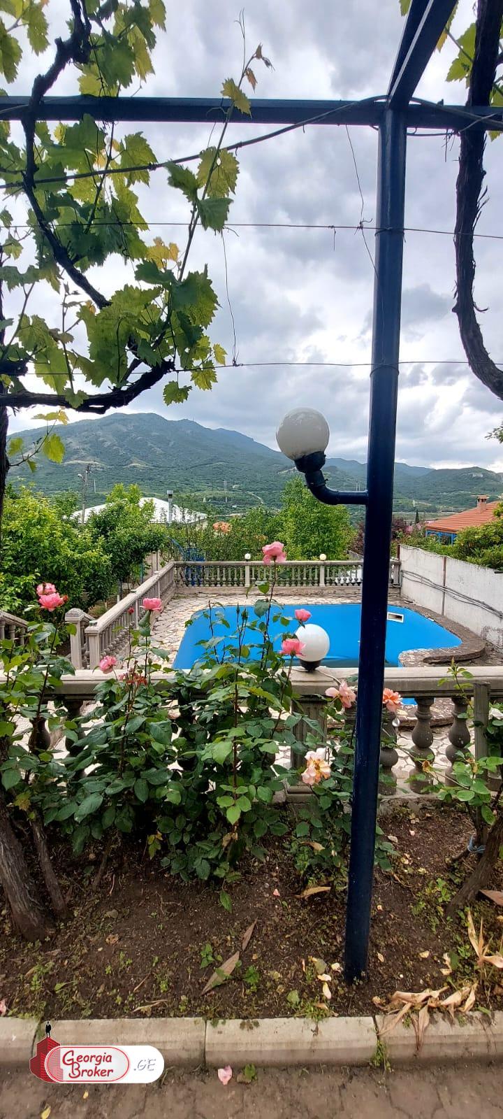 იყიდება ახალი გარემონტებული 7 ოთახიანი სახლი მცხეთაში