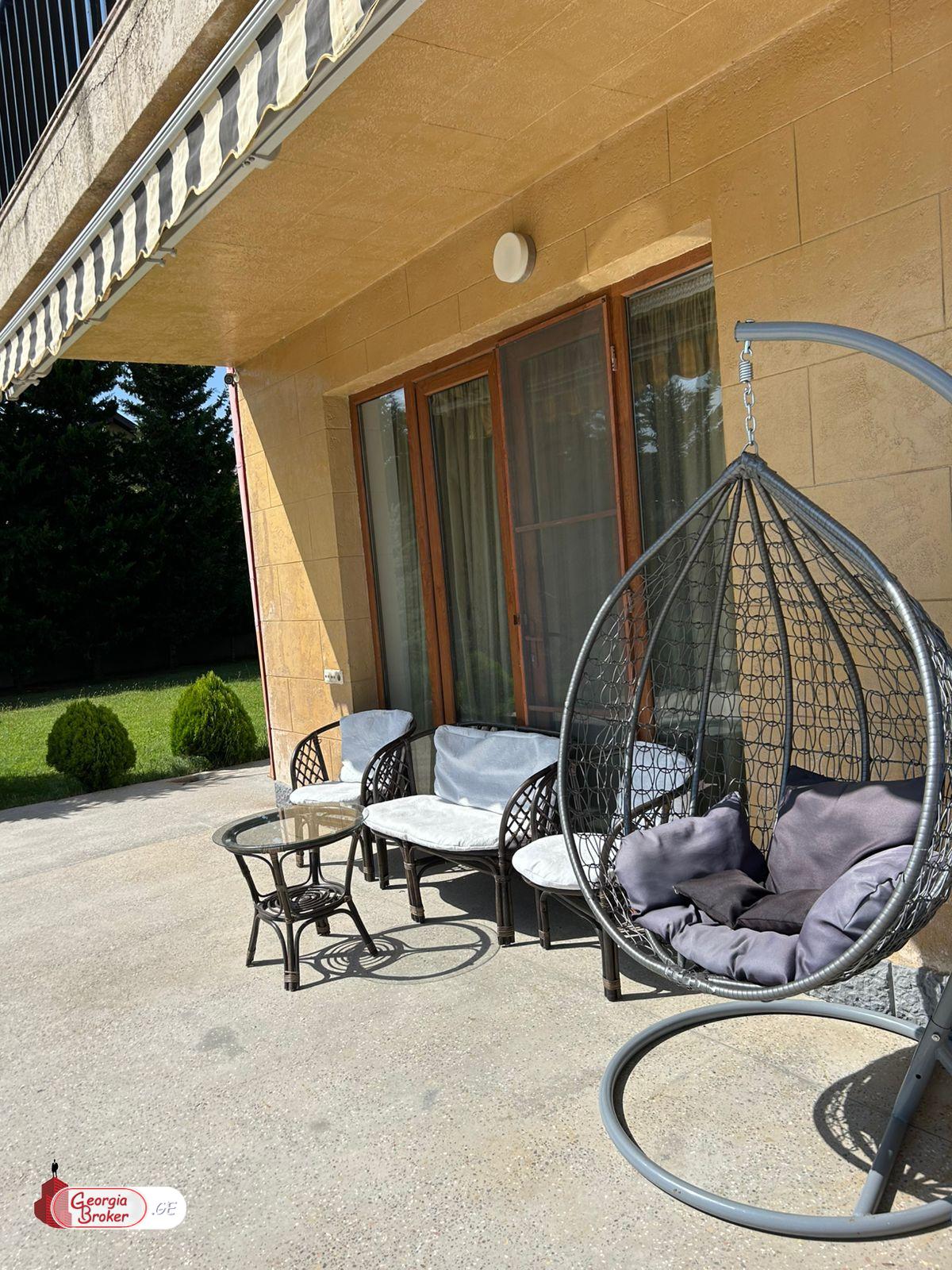 в аренду дом с новым ремонтом 9-комнат