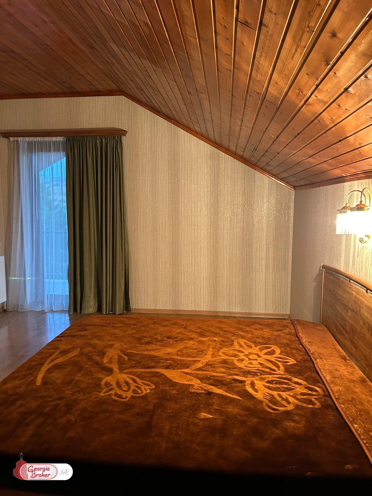 ქირავდება ახალი გარემონტებული 9 ოთახიანი აგარაკი წავკისში