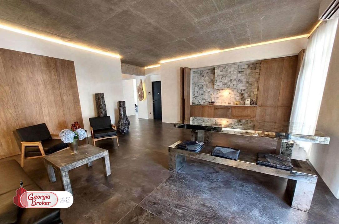 იყიდება ახალი გარემონტებული 3 ოთახიანი ბინა დომუსში, თამარაშვილზე