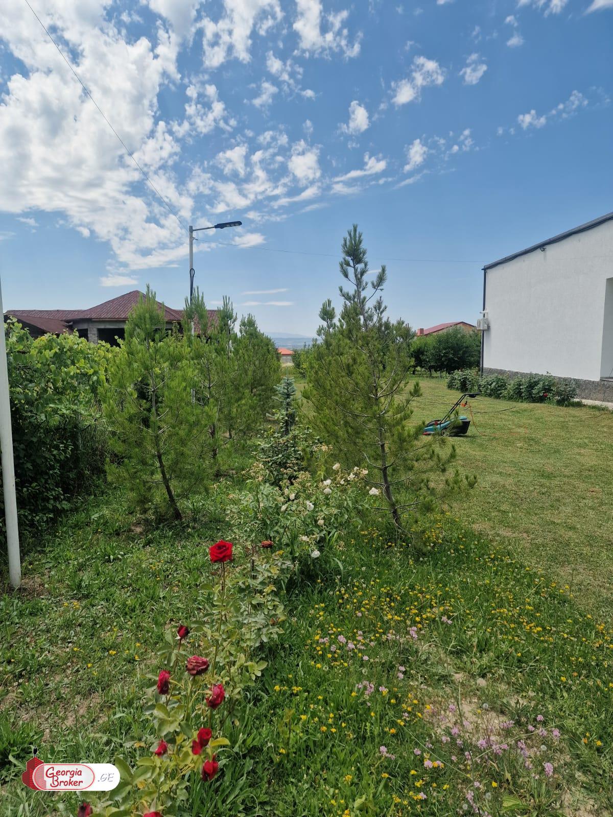 в аренду дом с новым ремонтом 5-комнат