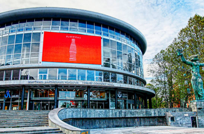 nearly repaired 5-room apartment for rent