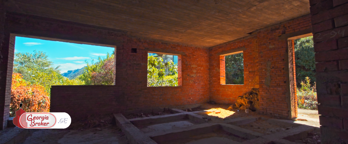 new build 9-room house for sale