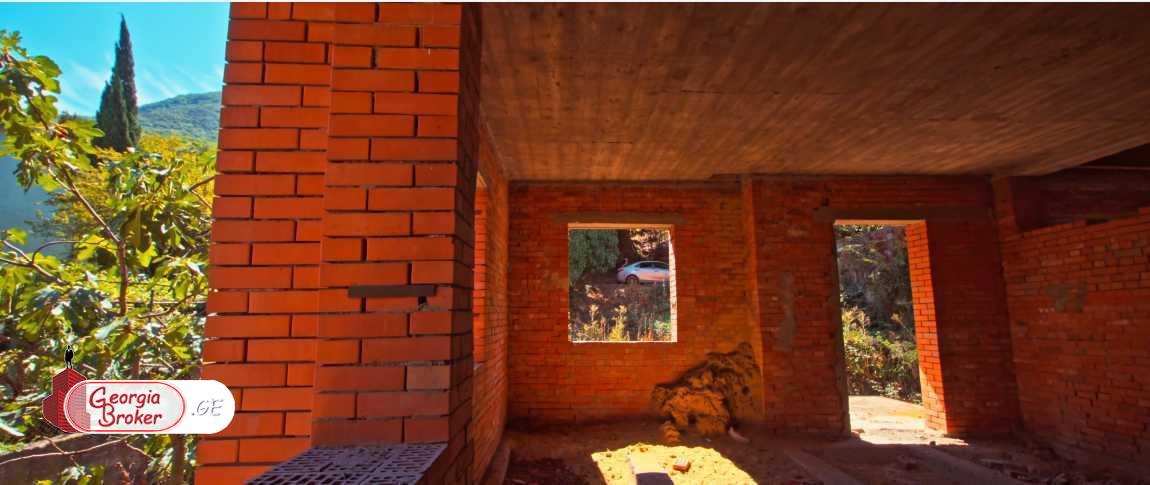 new build 9-room house for sale