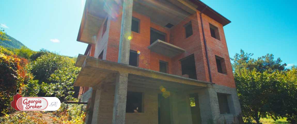 იყიდება ახალი აშენებული 9 ნომრიანი სასტუმრო არმაზში