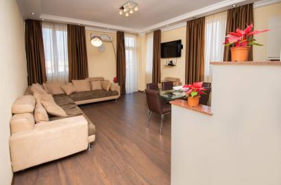 nearly repaired 3-room apartment for rent