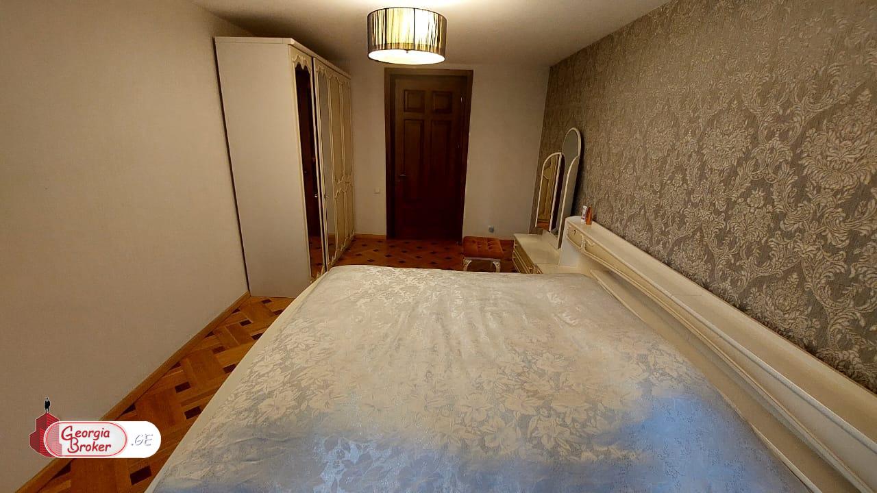 იყიდება ახალი გარემონტებული 11 ნომრიანი სასტუმრო ნაძალადევში