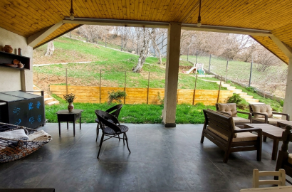 nearly repaired 6-room house for sale