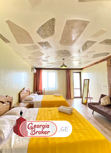 продается дом с новым ремонтом 14-комнат