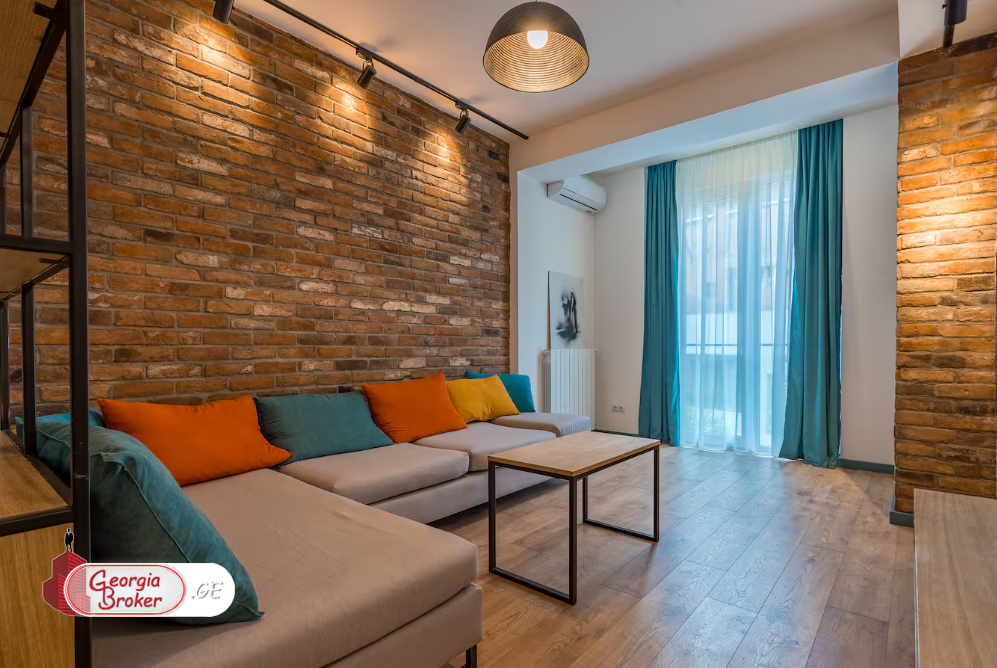 ქირავდება ახალი გარემონტებული 3 ოთახიანი ბინა სოლოლაკში