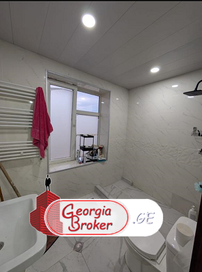 продается квартира с новым ремонтом 3-комнаты