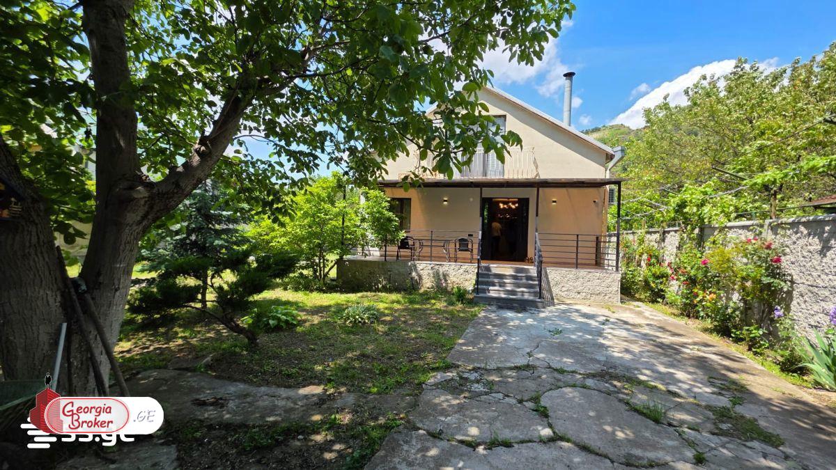 nearly repaired 5-room house for sale