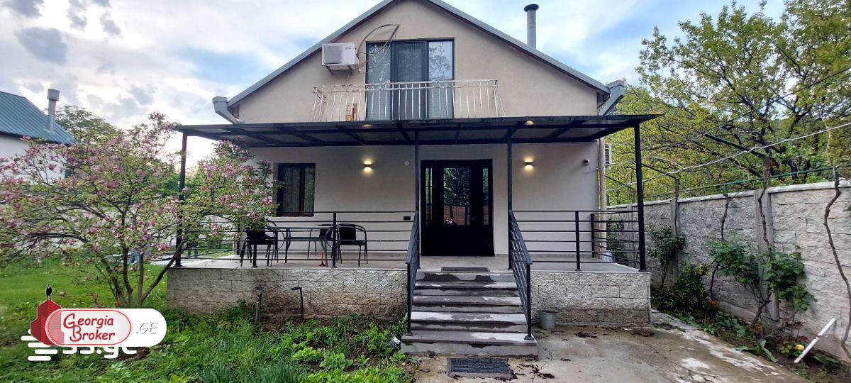 nearly repaired 5-room house for sale