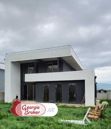 продается дом новостройка 6-комнат