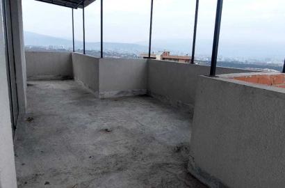 იყიდება ახალი აშენებული 4 ოთახიანი ბინა  ვაშლიჯვარში