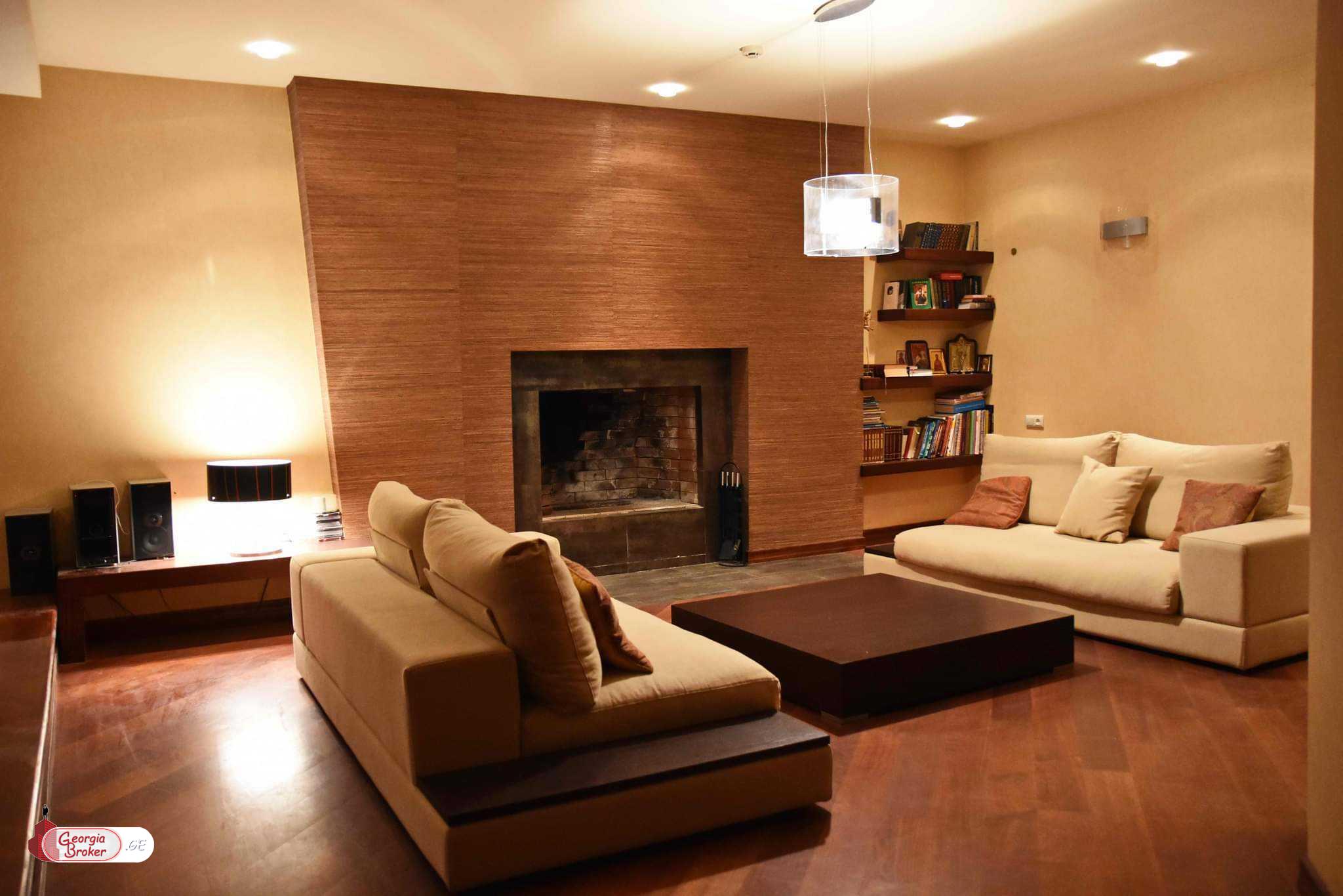 ქირავდება ახალი გარემონტებული 7 ოთახიანი სახლი  წყნეთში