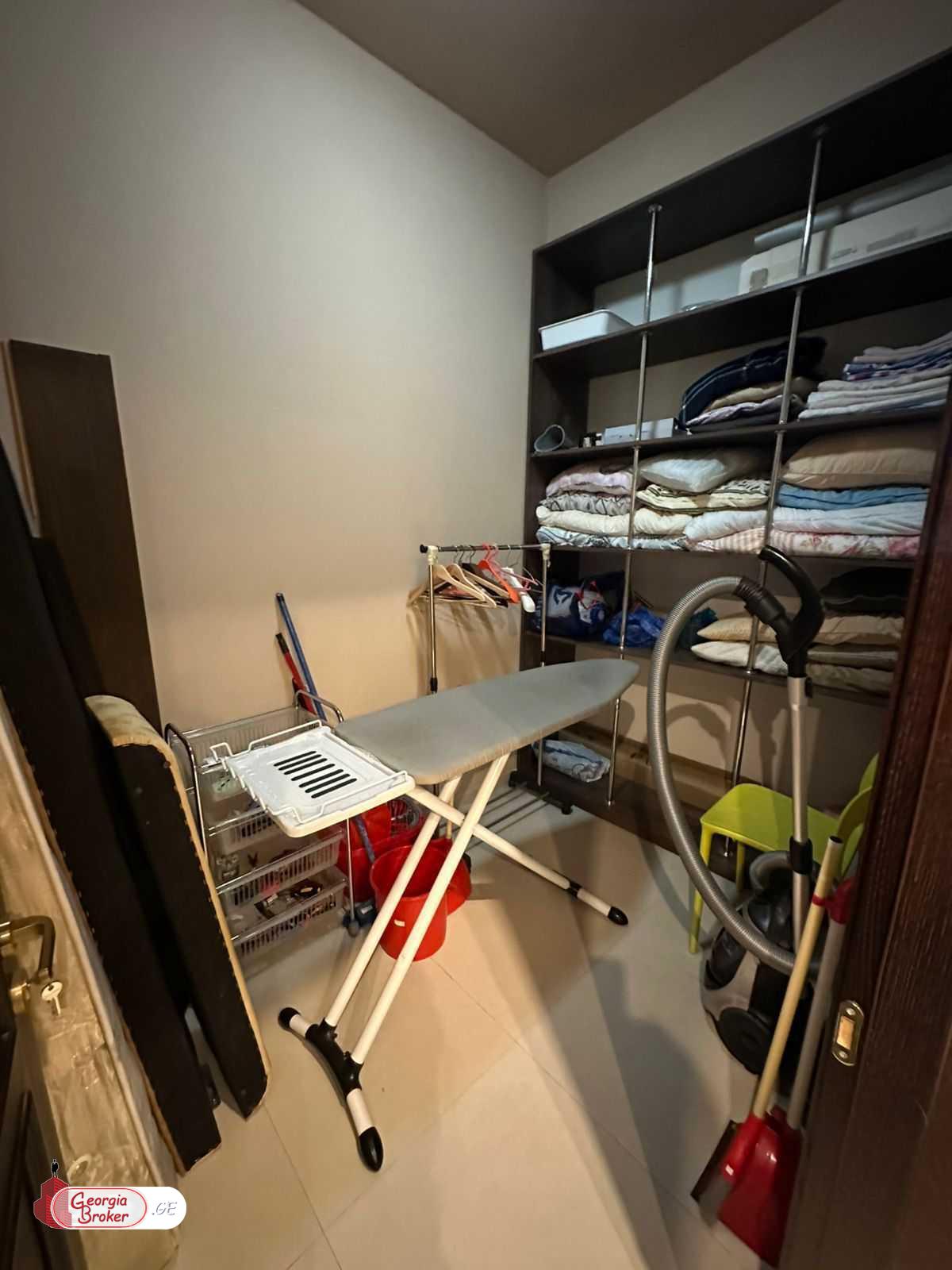 nearly repaired 5-room apartment for sale