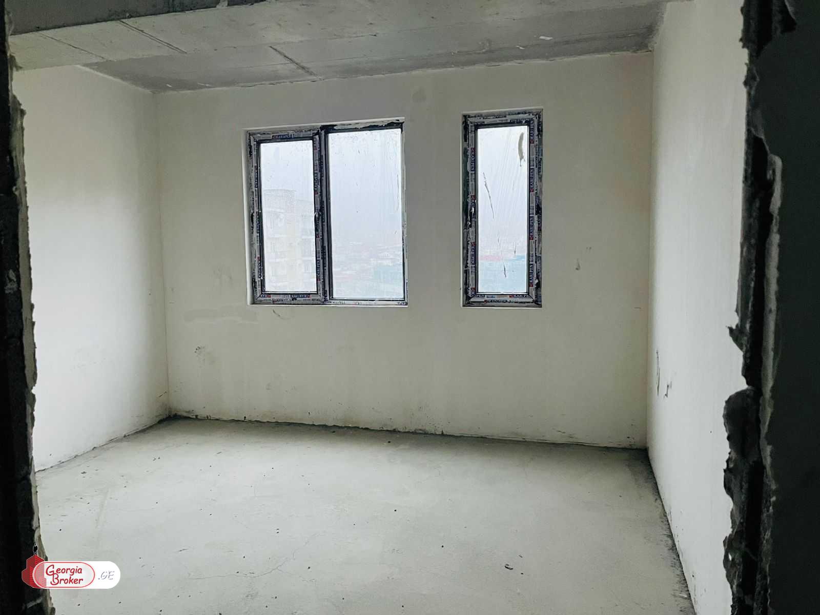 nearly repaired 3-room apartment for sale