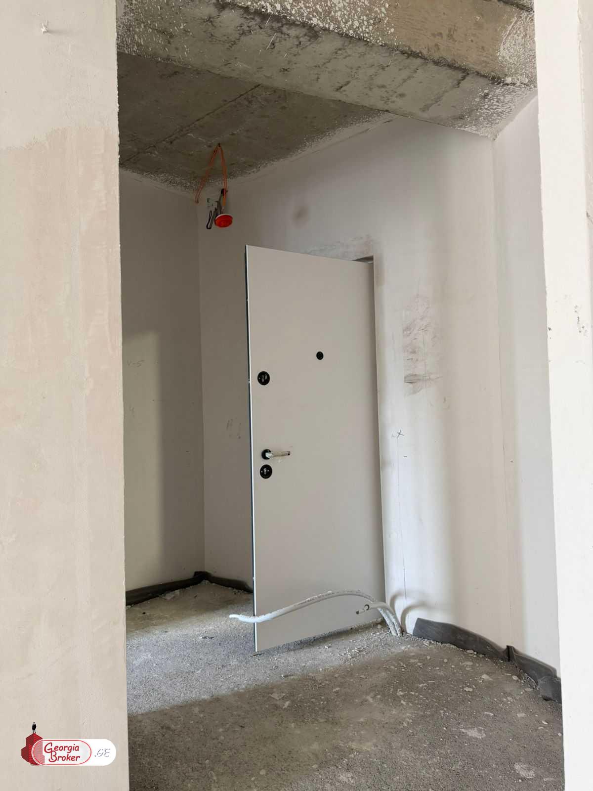 იყიდება ახალი აშენებული 2 ოთახიანი ბინა   "ორთაჭალა ჰილსში"