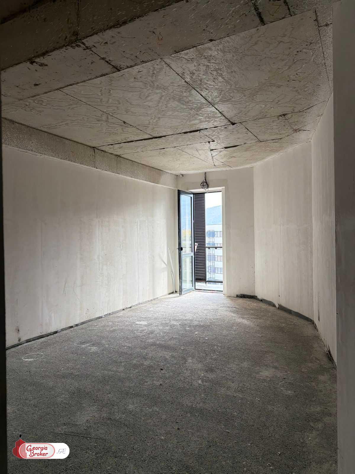 იყიდება ახალი აშენებული 2 ოთახიანი ბინა   "ორთაჭალა ჰილსში"