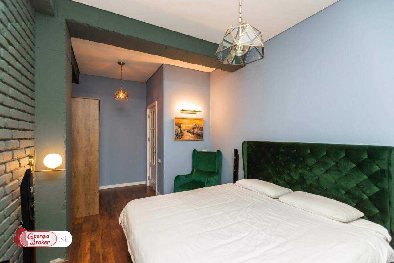 nearly repaired 3-room apartment for sale