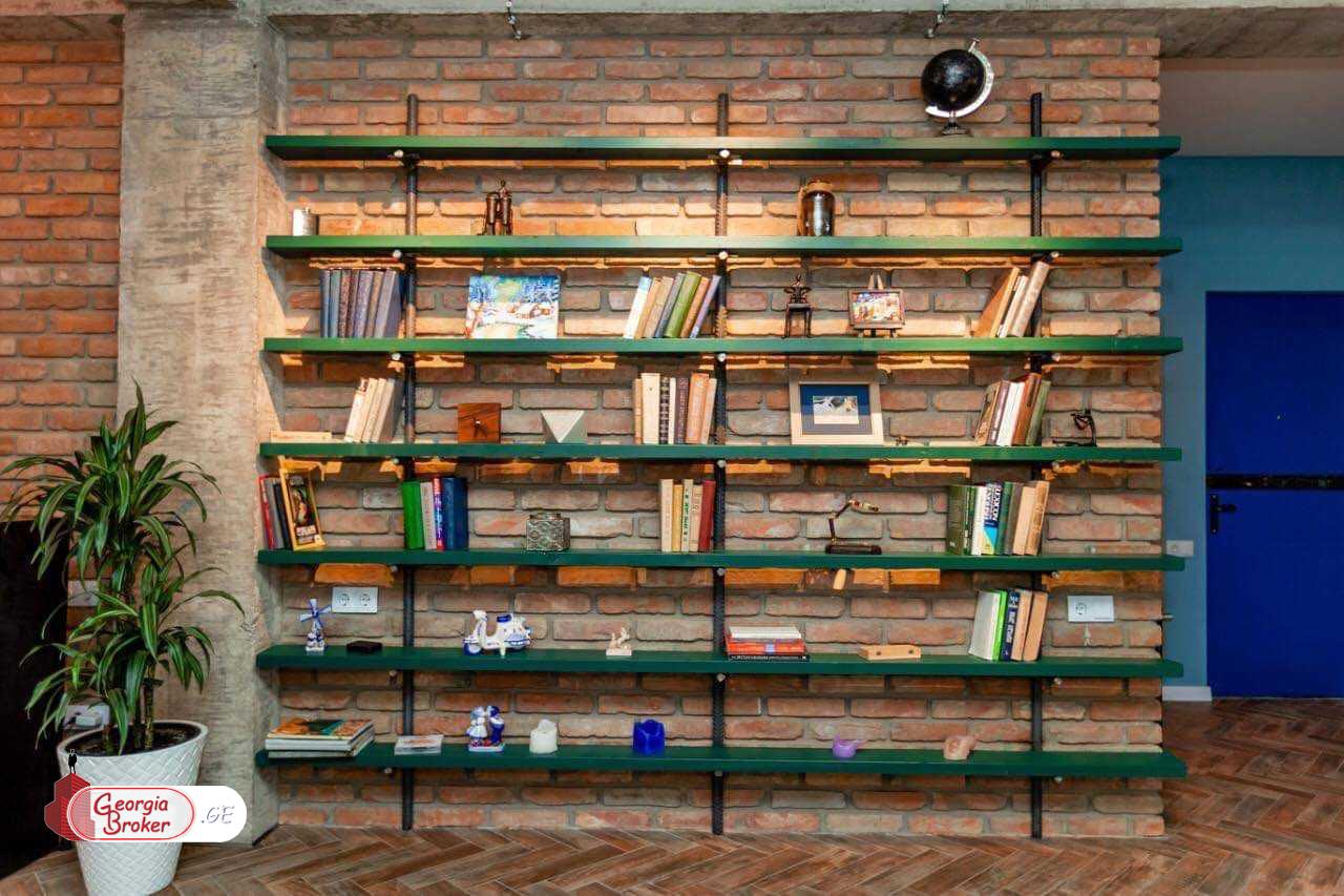 nearly repaired 3-room apartment for sale