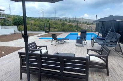 იყიდება ახალი გარემონტებული 8 ოთახიანი სახლი თხინვალაში