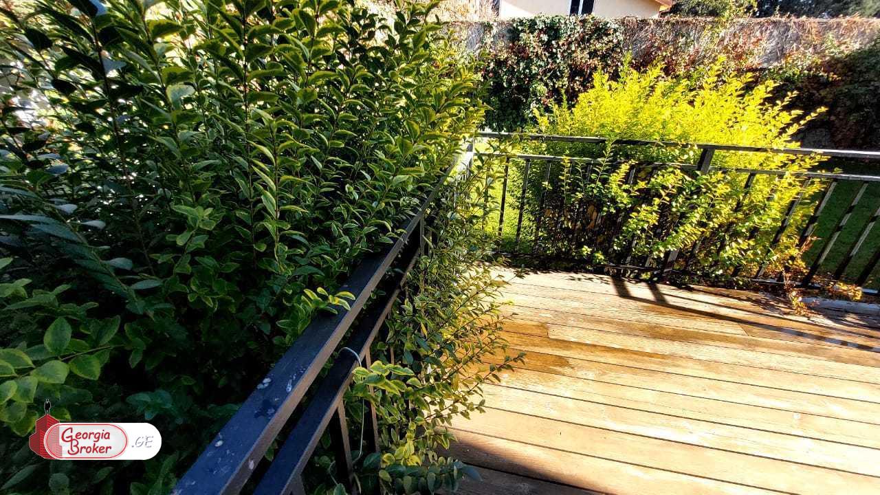 в аренду дом с новым ремонтом 7-комнат