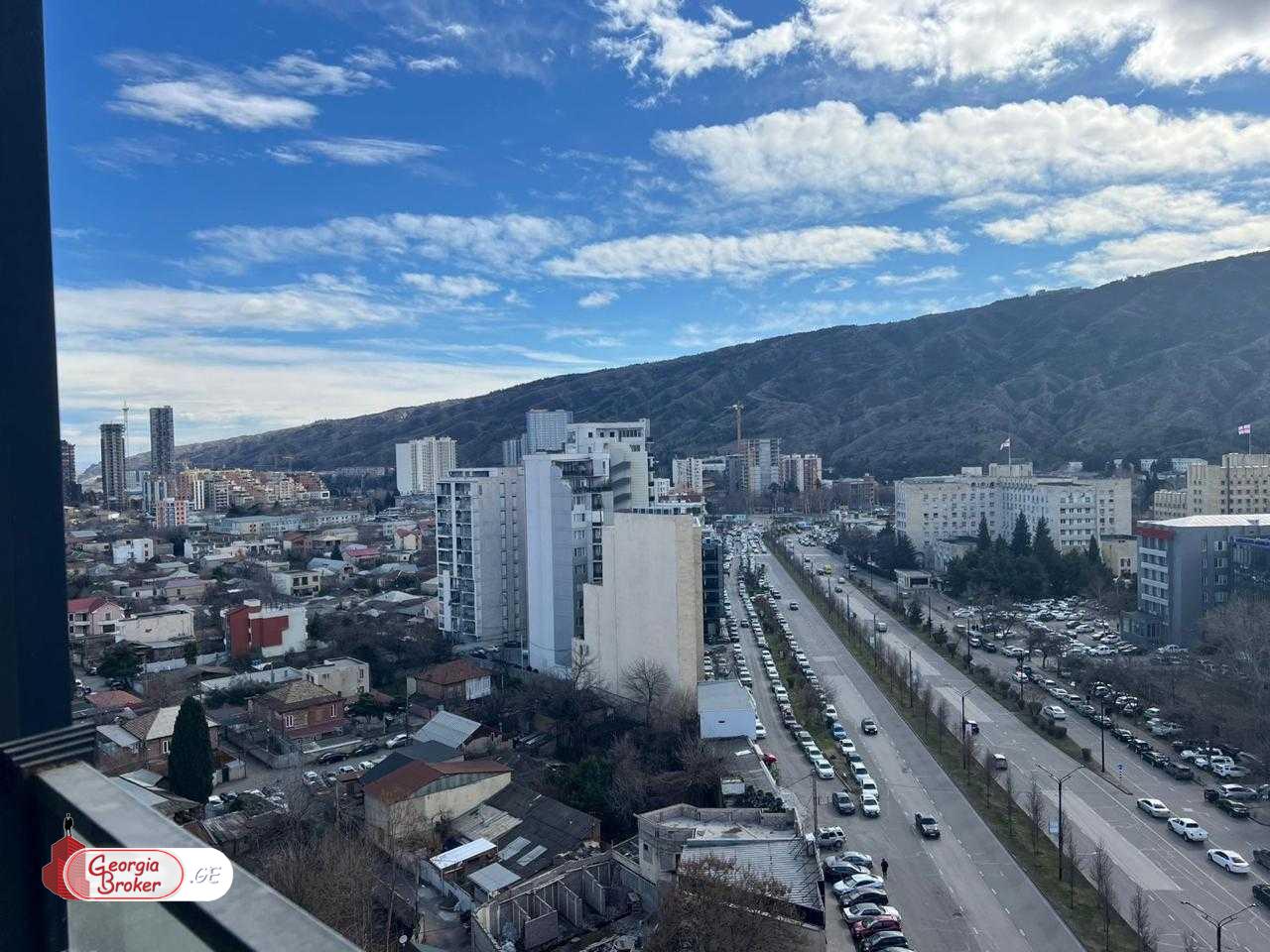 nearly repaired 5-room apartment for sale