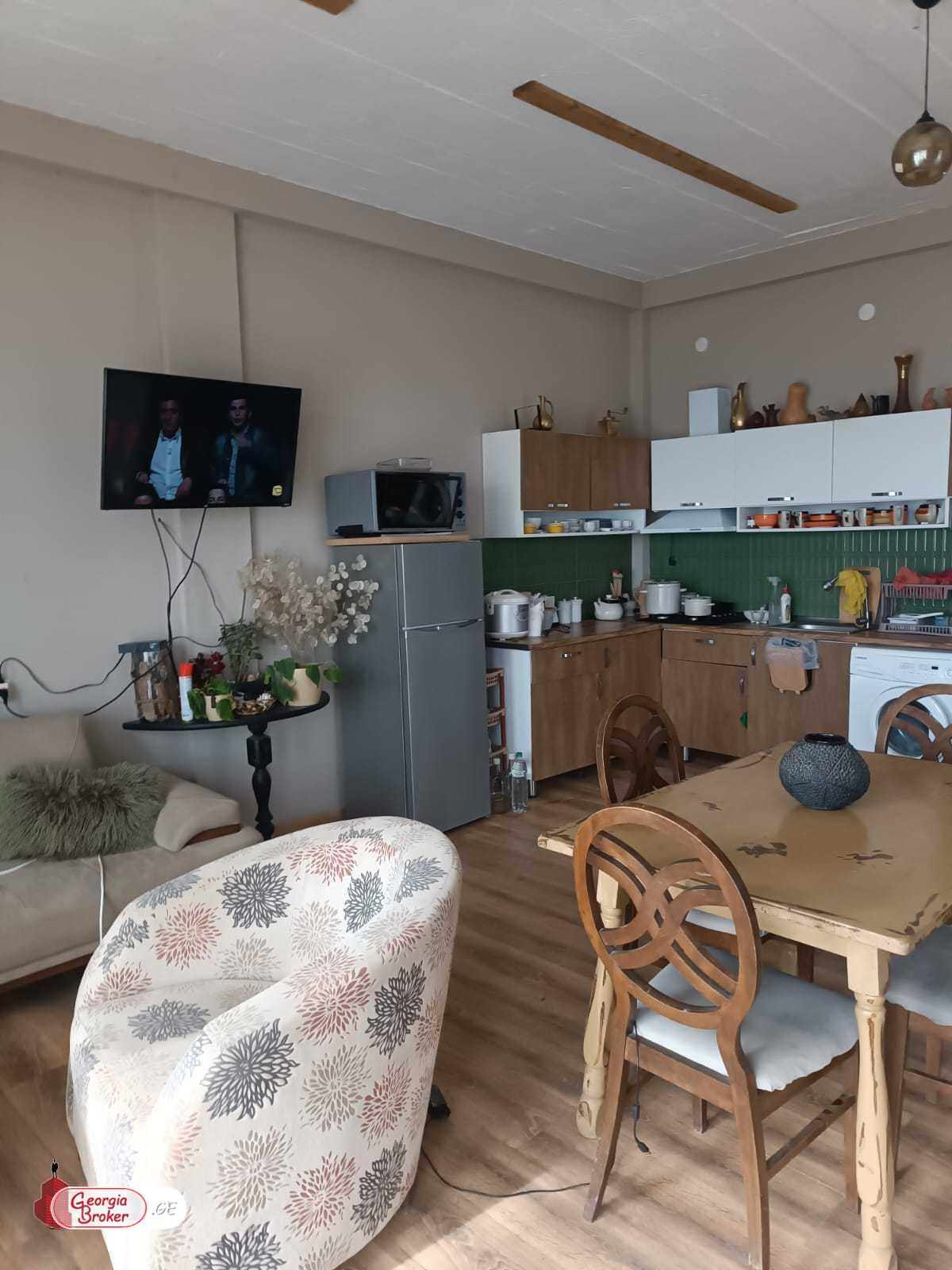 nearly repaired 6-room house for sale